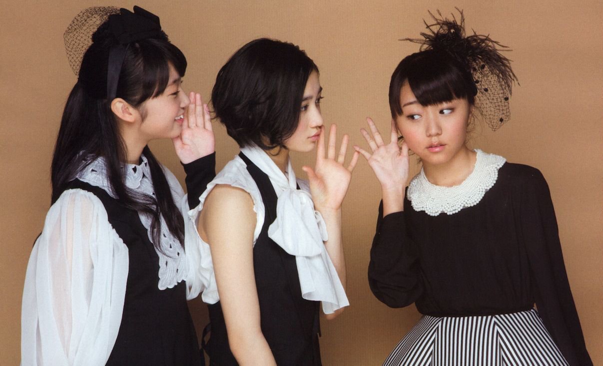 Aikawa%20Maho,%20Magazine,%20Murota%20Mi