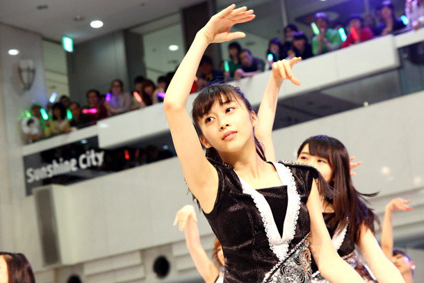 Makino%20Maria,%20Ogata%20Haruna-542434.