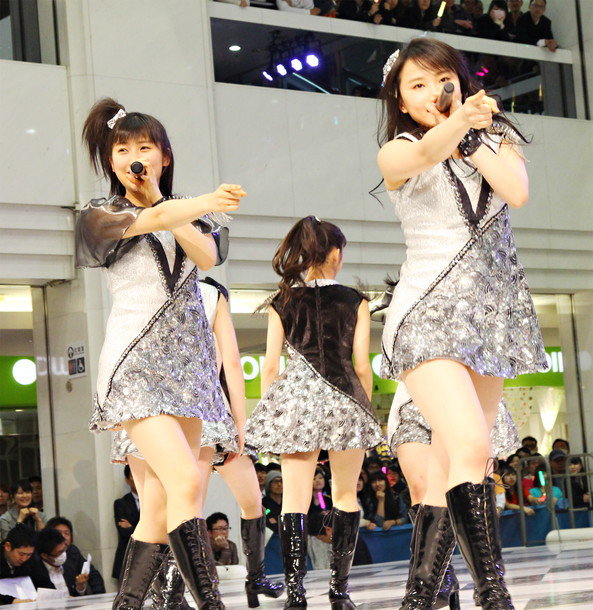 Makino%20Maria,%20Sato%20Masaki,%20Sayas