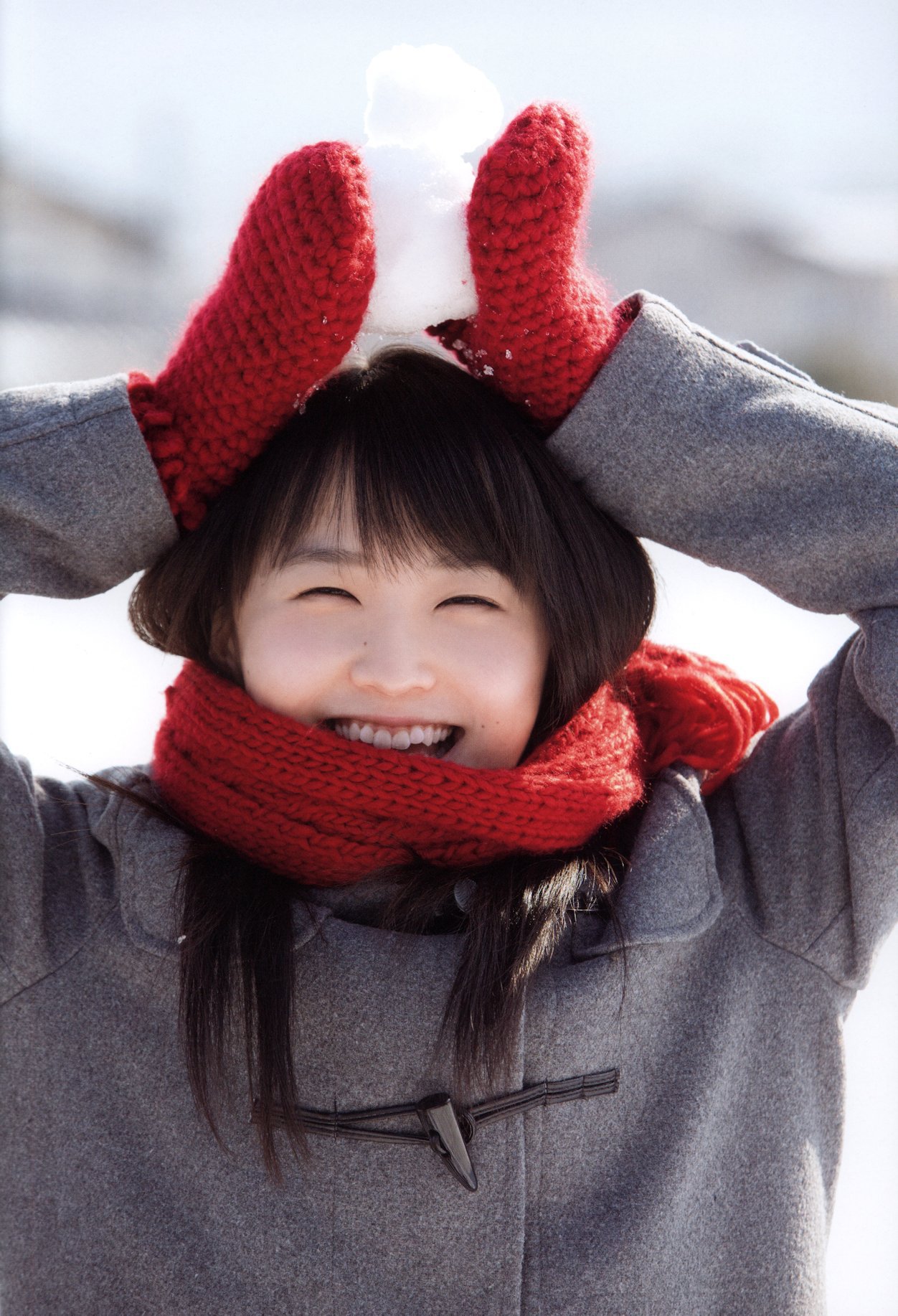 Photobook,%20Sayashi%20Riho-537632.jpg