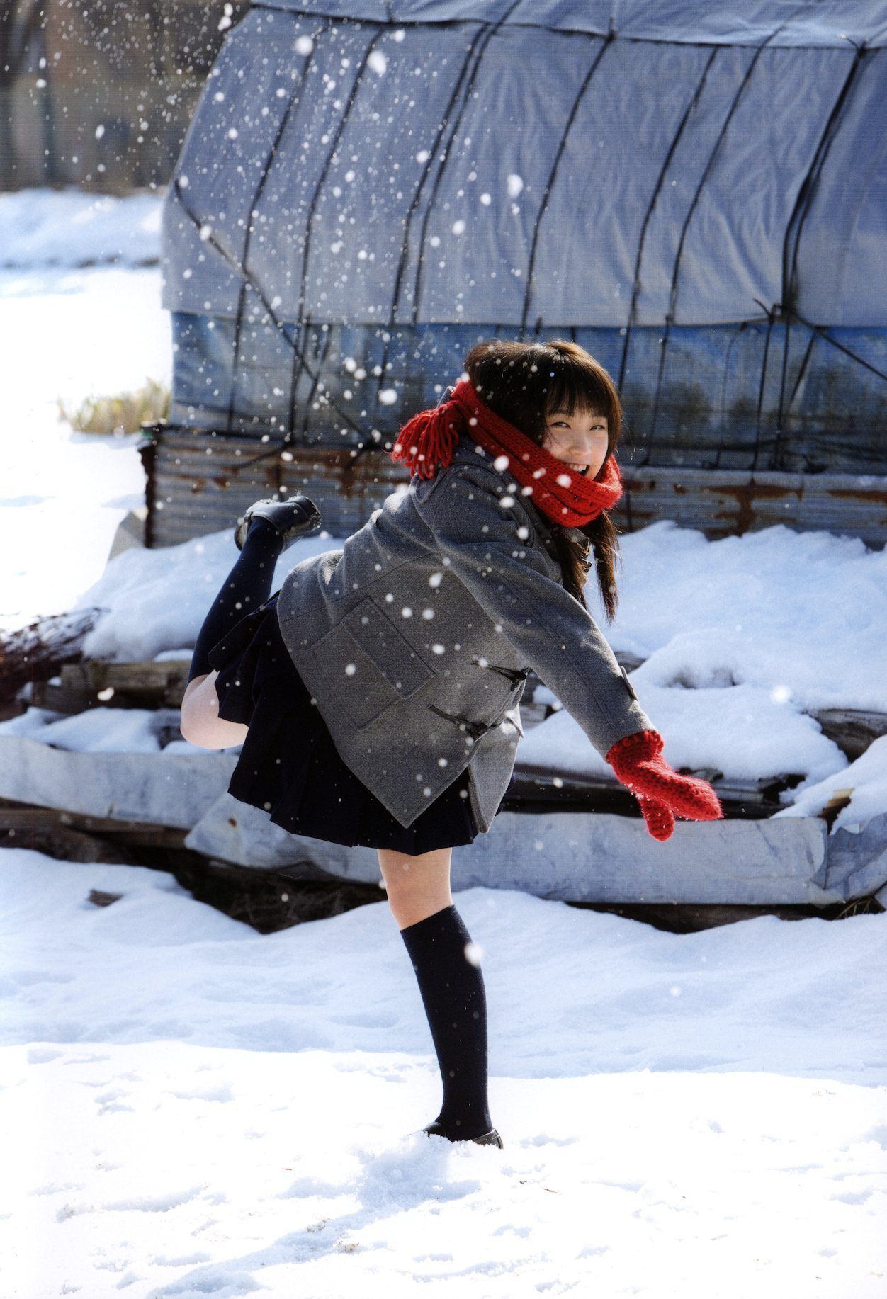 Photobook,%20Sayashi%20Riho-537641.jpg