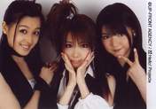 Michishige Sayumi,
Tanaka Reina,
Kusumi Koharu,