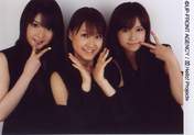Michishige Sayumi,
Kamei Eri,
"Qian Lin, Linlin",