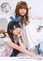 Michishige Sayumi,
Takahashi Ai,