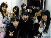 Fukumura Mizuki,
Iikubo Haruna,
Ishida Ayumi,
Kudo Haruka,
Miyamoto Karin,
Sato Masaki,
Sayashi Riho,
Suzuki Kanon,