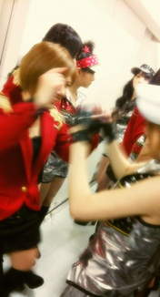 
blog,


Ikuta Erina,


Michishige Sayumi,


Okai Chisato,


Suzuki Airi,


Tanaka Reina,

