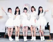 
Juice=Juice,


Kanazawa Tomoko,


Miyamoto Karin,


Miyazaki Yuka,


Takagi Sayuki,


Uemura Akari,

