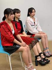 Funaki Musubu,
Kasahara Momona,
Sasaki Rikako,