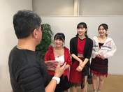 Funaki Musubu,
Kasahara Momona,
Sasaki Rikako,