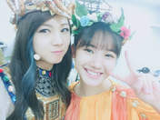 
Ishida Ayumi,


Yokoyama Reina,

