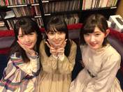 Kamikokuryou Moe,
Kawamura Ayano,
Michishige Sayumi,