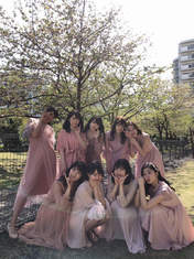 Akiyama Mao,
Asakura Kiki,
Kishimoto Yumeno,
Niinuma Kisora,
Ogata Risa,
Ono Mizuho,
Onoda Saori,
Tanimoto Ami,
Tsubaki Factory,
Yamagishi Riko,