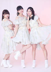 Hamaura Ayano,
Hirose Ayaka,
Inoue Rei,