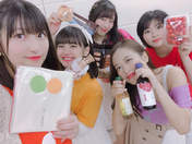 Fukumura Mizuki,
Haga Akane,
Kaga Kaede,
Oda Sakura,
Yokoyama Reina,