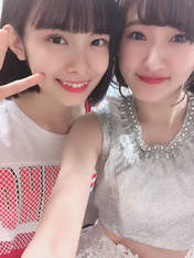 Kawamura Ayano,
Yamazaki Yuhane,