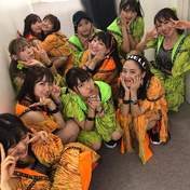 Fukumura Mizuki,
Haga Akane,
Ikuta Erina,
Ishida Ayumi,
Kaga Kaede,
Makino Maria,
Morito Chisaki,
Morning Musume,
Nonaka Miki,
Oda Sakura,
Sato Masaki,
Yokoyama Reina,