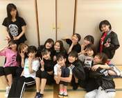 Fukumura Mizuki,
Haga Akane,
Ikuta Erina,
Ishida Ayumi,
Kaga Kaede,
Kitagawa Rio,
Makino Maria,
Morito Chisaki,
Morning Musume,
Nonaka Miki,
Oda Sakura,
Okamura Homare,
Sato Masaki,
Yamazaki Mei,
Yokoyama Reina,