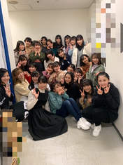 BEYOOOOONDS,
Eguchi Saya,
Fukumura Mizuki,
Haga Akane,
Hamaura Ayano,
Hirai Miyo,
Hirose Ayaka,
Ichioka Reina,
Ikuta Erina,
Inoue Rei,
Ishida Ayumi,
Kaga Kaede,
Kitagawa Rio,
Kiyono Momohime,
Kobayashi Honoka,
Kobushi Factory,
Maeda Kokoro,
Nishida Shiori,
Nomura Minami,
Oda Sakura,
Okamura Homare,
Okamura Minami,
Satoyoshi Utano,
Shimakura Rika,
Takase Kurumi,
Wada Sakurako,
Yamazaki Mei,
Yamazaki Yuhane,
Yokoyama Reina,