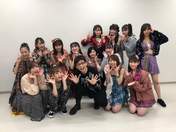 Fukumura Mizuki,
Haga Akane,
Ikuta Erina,
Ishida Ayumi,
Kaga Kaede,
Kitagawa Rio,
Makino Maria,
Morito Chisaki,
Morning Musume,
Nonaka Miki,
Oda Sakura,
Okamura Homare,
Sato Masaki,
Yamazaki Mei,
Yokoyama Reina,