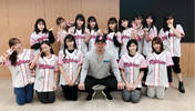 Fukumura Mizuki,
Haga Akane,
Ikuta Erina,
Ishida Ayumi,
Kaga Kaede,
Kitagawa Rio,
Makino Maria,
Morito Chisaki,
Morning Musume,
Nonaka Miki,
Oda Sakura,
Okamura Homare,
Sato Masaki,
Yamazaki Mei,
Yokoyama Reina,