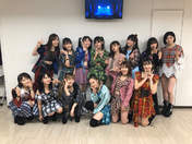 Fukumura Mizuki,
Haga Akane,
Ikuta Erina,
Ishida Ayumi,
Kaga Kaede,
Kitagawa Rio,
Makino Maria,
Morito Chisaki,
Morning Musume,
Nonaka Miki,
Oda Sakura,
Okamura Homare,
Sato Masaki,
Yamazaki Mei,
Yokoyama Reina,