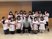 Fukumura Mizuki,
Haga Akane,
Ikuta Erina,
Ishida Ayumi,
Kaga Kaede,
Kitagawa Rio,
Makino Maria,
Morito Chisaki,
Morning Musume,
Nonaka Miki,
Oda Sakura,
Okamura Homare,
Sato Masaki,
Yamazaki Mei,
Yokoyama Reina,