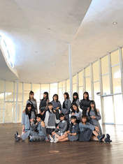 Fukumura Mizuki,
Haga Akane,
Ikuta Erina,
Ishida Ayumi,
Kaga Kaede,
Kitagawa Rio,
Makino Maria,
Morito Chisaki,
Morning Musume,
Nonaka Miki,
Oda Sakura,
Okamura Homare,
Sato Masaki,
Yamazaki Mei,
Yokoyama Reina,