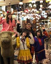 Fukumura Mizuki,
Miyamoto Karin,
Yamagishi Riko,