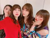 Fukumura Mizuki,
Iikubo Haruna,
Kaga Kaede,
Sato Masaki,