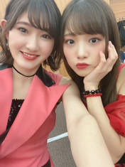 Inaba Manaka,
Kawamura Ayano,
