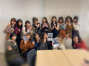 Fukumura Mizuki,
Haga Akane,
Ikuta Erina,
Ishida Ayumi,
Kaga Kaede,
Kitagawa Rio,
Makino Maria,
Morito Chisaki,
Morning Musume,
Nonaka Miki,
Oda Sakura,
Okamura Homare,
Sato Masaki,
Yamazaki Mei,
Yokoyama Reina,