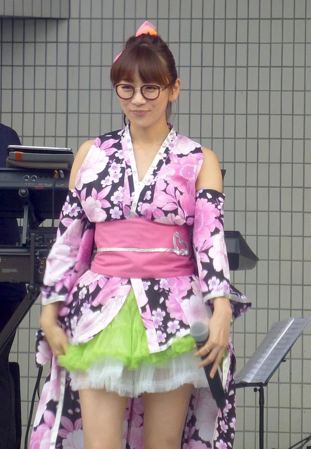 aMI TOKITO gets married . . . to the wrong guy