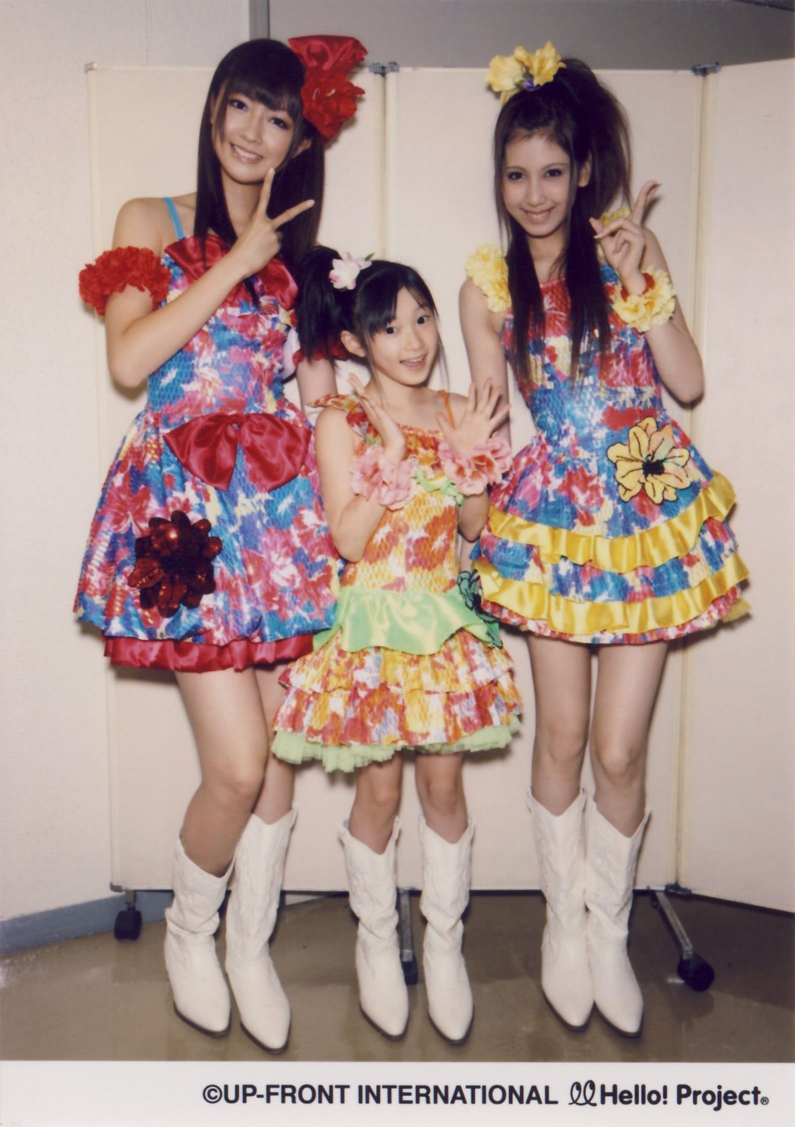 Kumai%20Yurina,%20Umeda%20Erika,%20Miyam