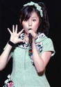 
Kusumi Koharu,

