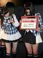 
Watanabe Mayu,


Yokoyama Yui,

