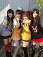 
blog,


Michishige Sayumi,


Suzuki Airi,


Tanaka Reina,


Yajima Maimi,

