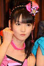 
Michishige Sayumi,

