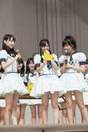 
HKT48,


Miyawaki Sakura,


Motomura Aoi,


Sashihara Rino,

