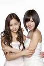 
Itano Tomomi,


Maeda Atsuko,

