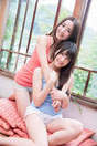 
Iriyama Anna,


Kato Rena,


Magazine,

