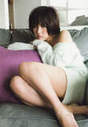 
Magazine,


Mano Erina,

