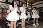 
Aikawa Maho,


ANGERME,


Fukuda Kanon,


Katsuta Rina,


Murota Mizuki,


Nakanishi Kana,


Sasaki Rikako,


Takeuchi Akari,


Tamura Meimi,


Wada Ayaka,

