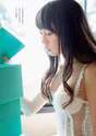 
Kizaki Yuria,


Magazine,

