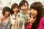 
blog,


Fukumura Mizuki,


Haga Akane,


Ishida Ayumi,


Kudo Haruka,

