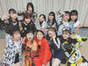 
ANGERME,


Funaki Musubu,


Ise Reira,


Kamikokuryou Moe,


Kasahara Momona,


Katsuta Rina,


Kawamura Ayano,


Murota Mizuki,


Nakanishi Kana,


Oota Haruka,


Sasaki Rikako,


Takeuchi Akari,


Wada Ayaka,

