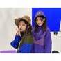 
Kawamura Ayano,


Takeuchi Akari,


