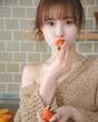 
Ikuta Erina,


