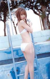 
Photobook,


Takahashi Ai,

