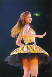 
Ishikawa Rika,

