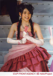
Michishige Sayumi,

